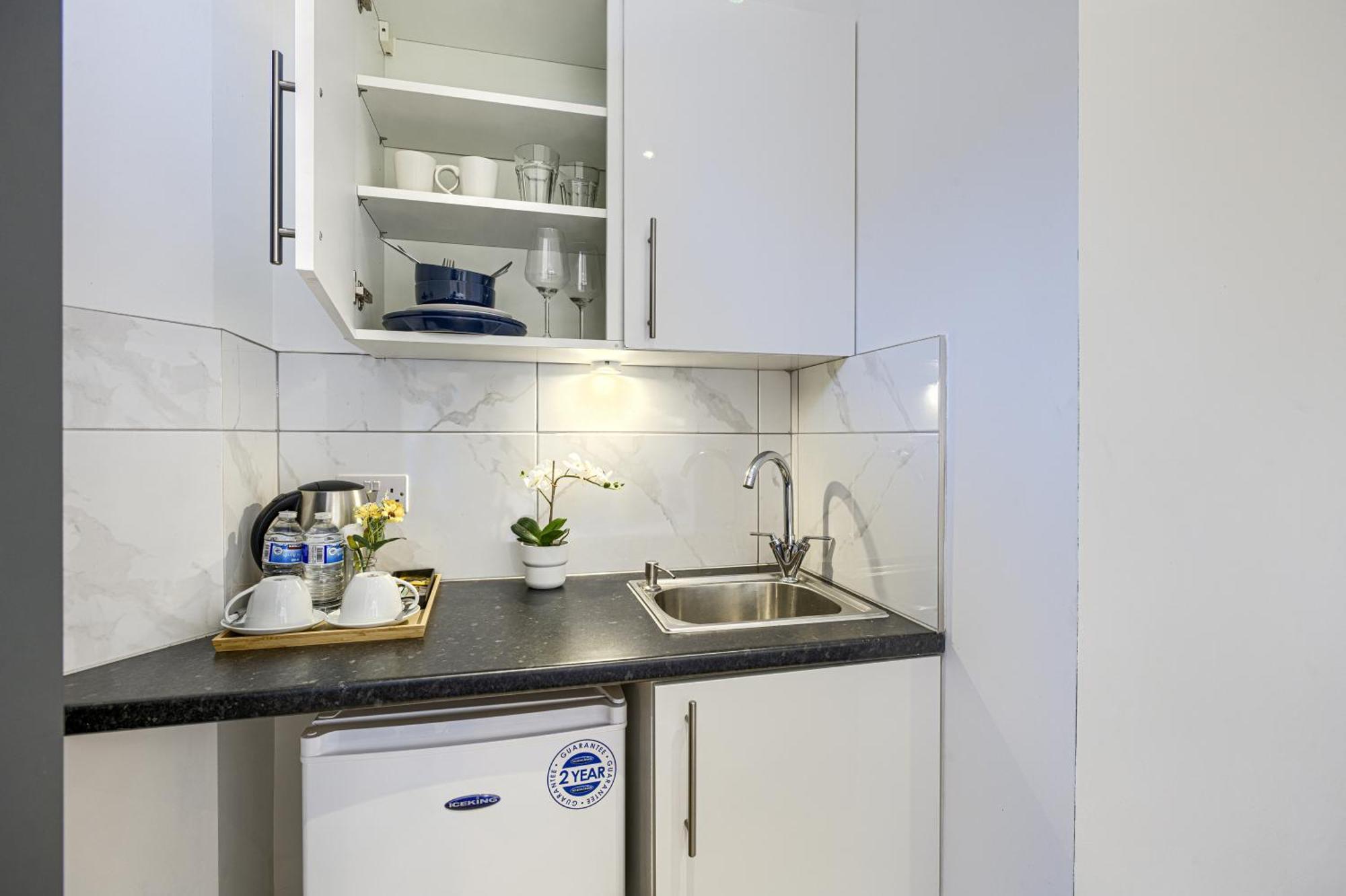 The Finsbury Deluxe Apartments London Exterior photo